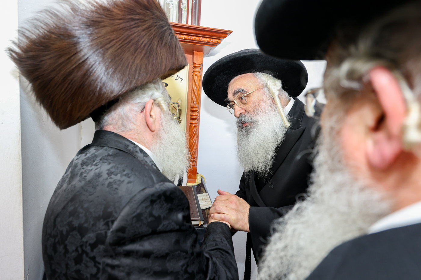 הכנס''ת לביהמ''ד דושינסקיא באלעד
