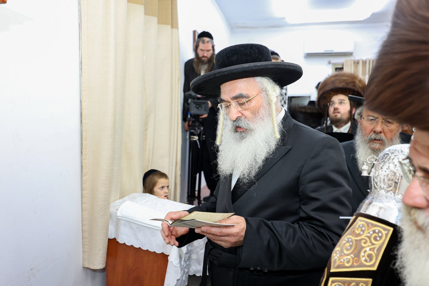 הכנס''ת לביהמ''ד דושינסקיא באלעד
