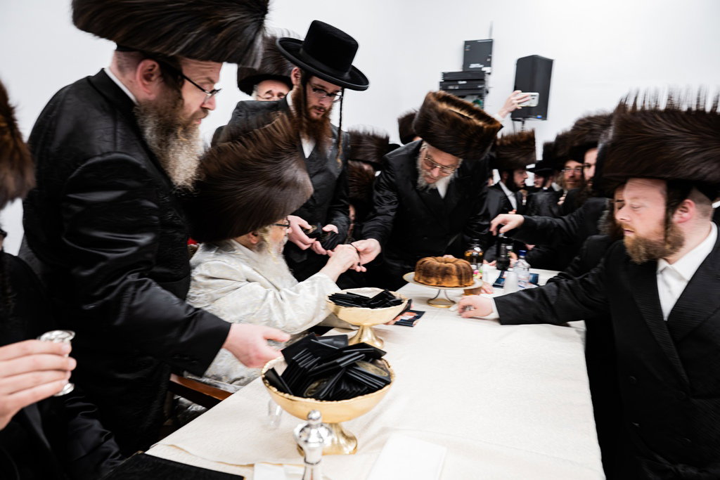האדמו"ר מסאטמר בחנוכת הבית בחברת מצילי אש