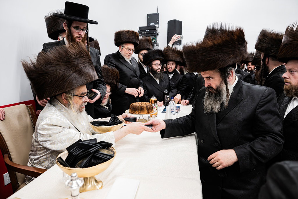 האדמו"ר מסאטמר בחנוכת הבית בחברת מצילי אש