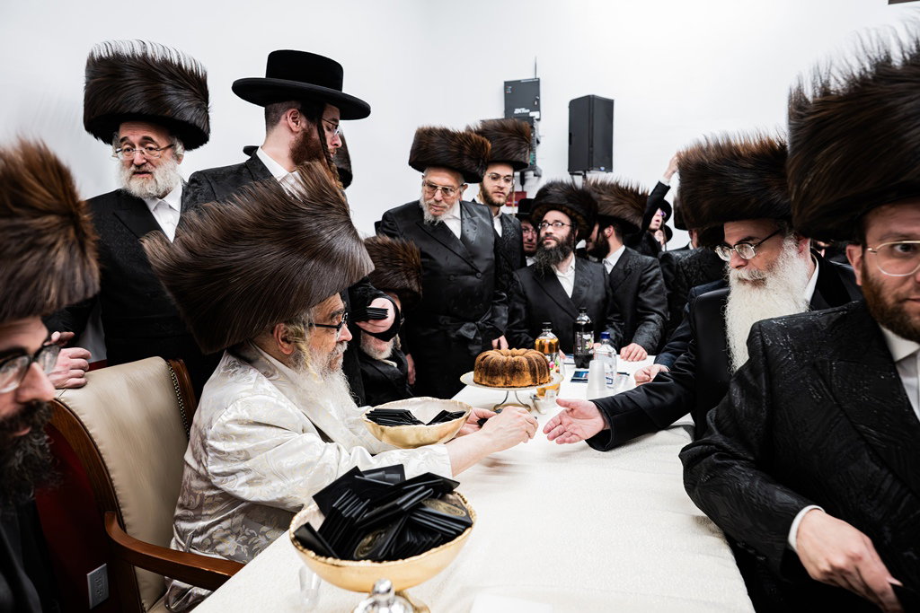 האדמו"ר מסאטמר בחנוכת הבית בחברת מצילי אש