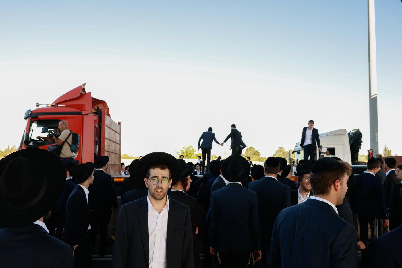 הפגנה נגד גזירת הגיוס במחלף גנות