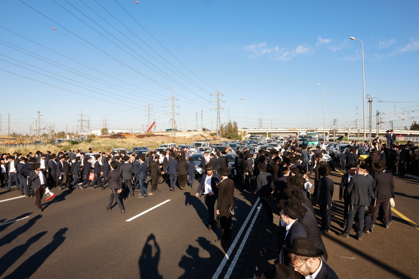 הפגנה נגד גזירת הגיוס במחלף גנות