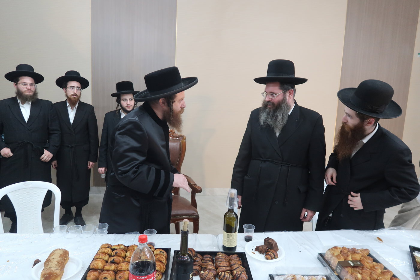 חנוכת הבית לבית החסידים דגור במתחם הסופרים
