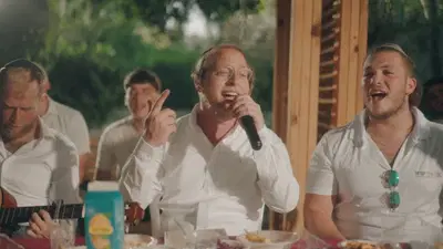 מוטי וייס במחרוזת שבת חדשה מתוך אלבומו ר.פ.ב