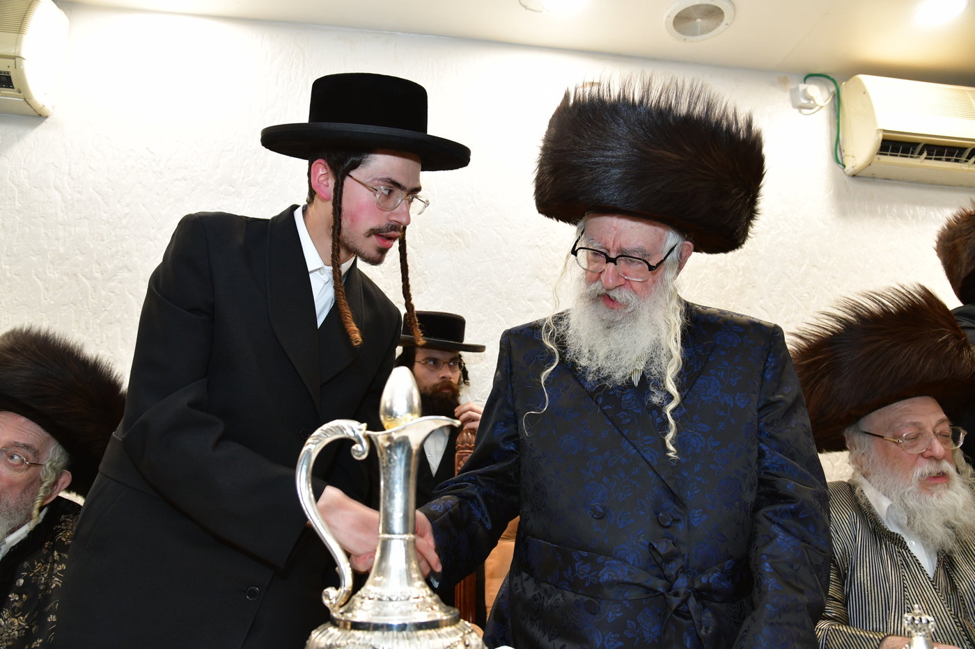 שמחת בית תולדות אהרן - חוסט - משכנות הרועים