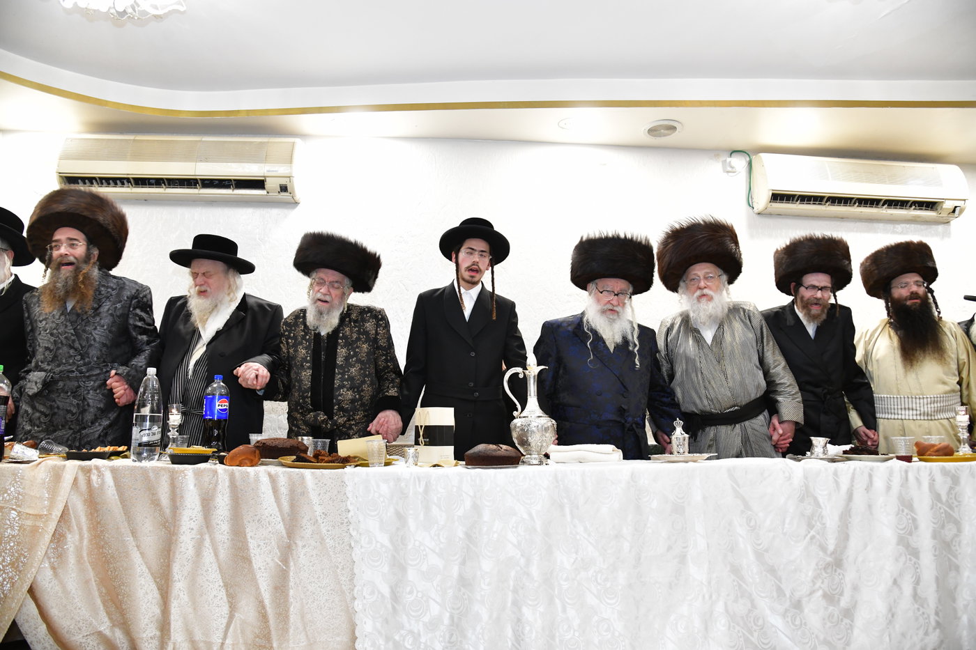 שמחת בית תולדות אהרן - חוסט - משכנות הרועים