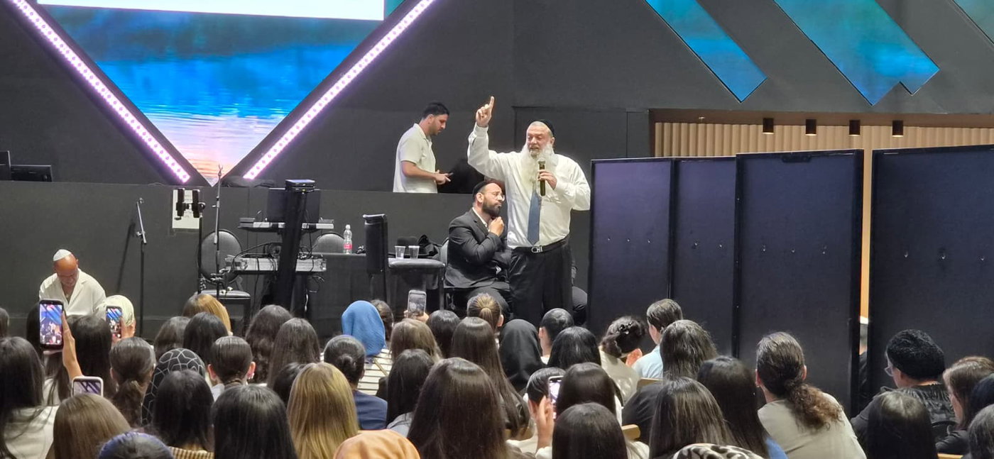 ערב חיזוק בטבריה לרפואת המקובל רבי דב קוק בראשות הרב יגאל כהן