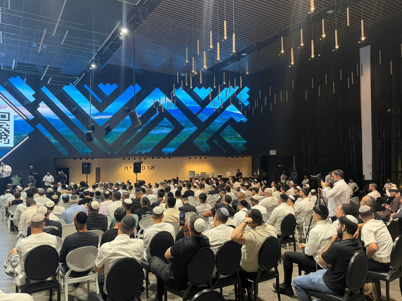 ערב חיזוק בטבריה לרפואת המקובל רבי דב קוק בראשות הרב יגאל כהן