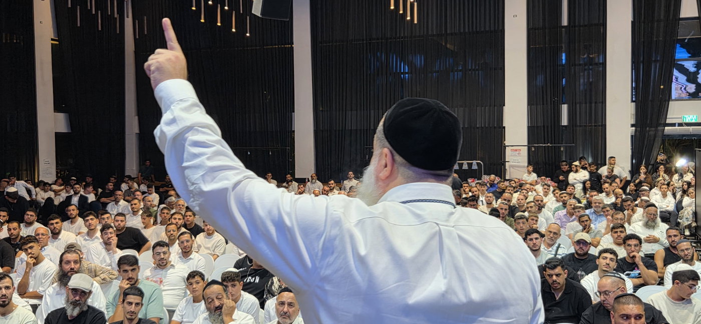 ערב חיזוק בטבריה לרפואת המקובל רבי דב קוק בראשות הרב יגאל כהן