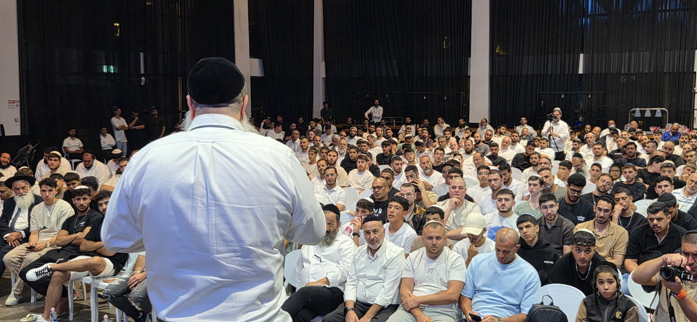 ערב חיזוק בטבריה לרפואת המקובל רבי דב קוק בראשות הרב יגאל כהן