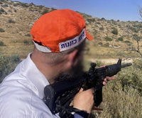 בלעדי: כך לוחמים חרדים מטפלים בפצועים תחת אש | והגויים שמאמינים שננצח בזכות התורה