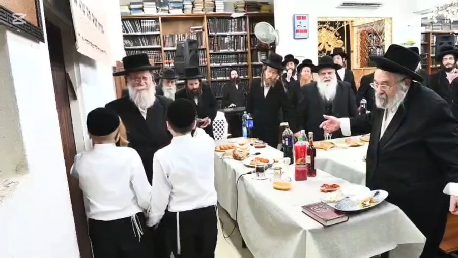 הגרח"י בידרמן בסעודת הודאה