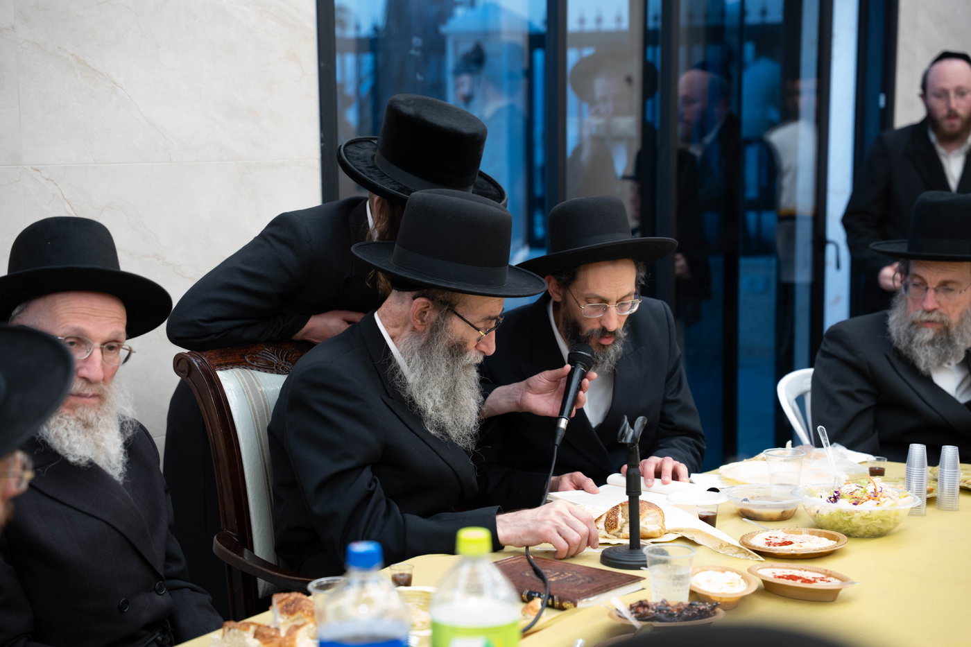 אב"ד אמונת ישראל מונסי בהילולת אביו זצ"ל בטבריה