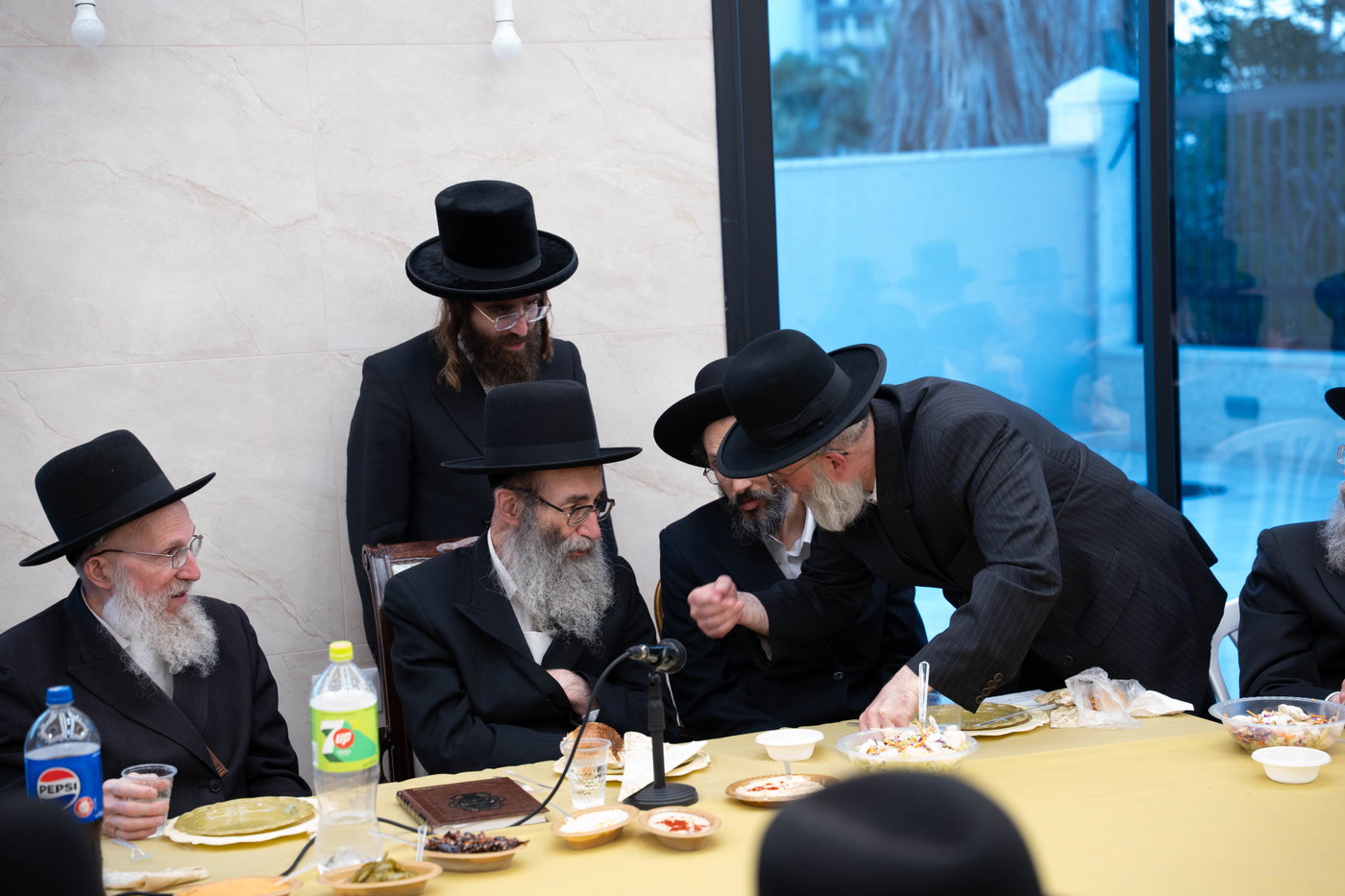 אב"ד אמונת ישראל מונסי בהילולת אביו זצ"ל בטבריה