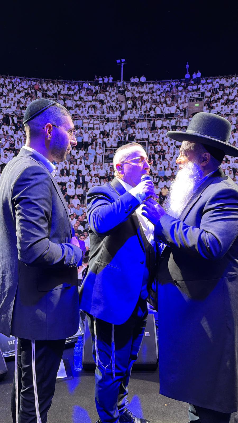בהופעה עם הרב