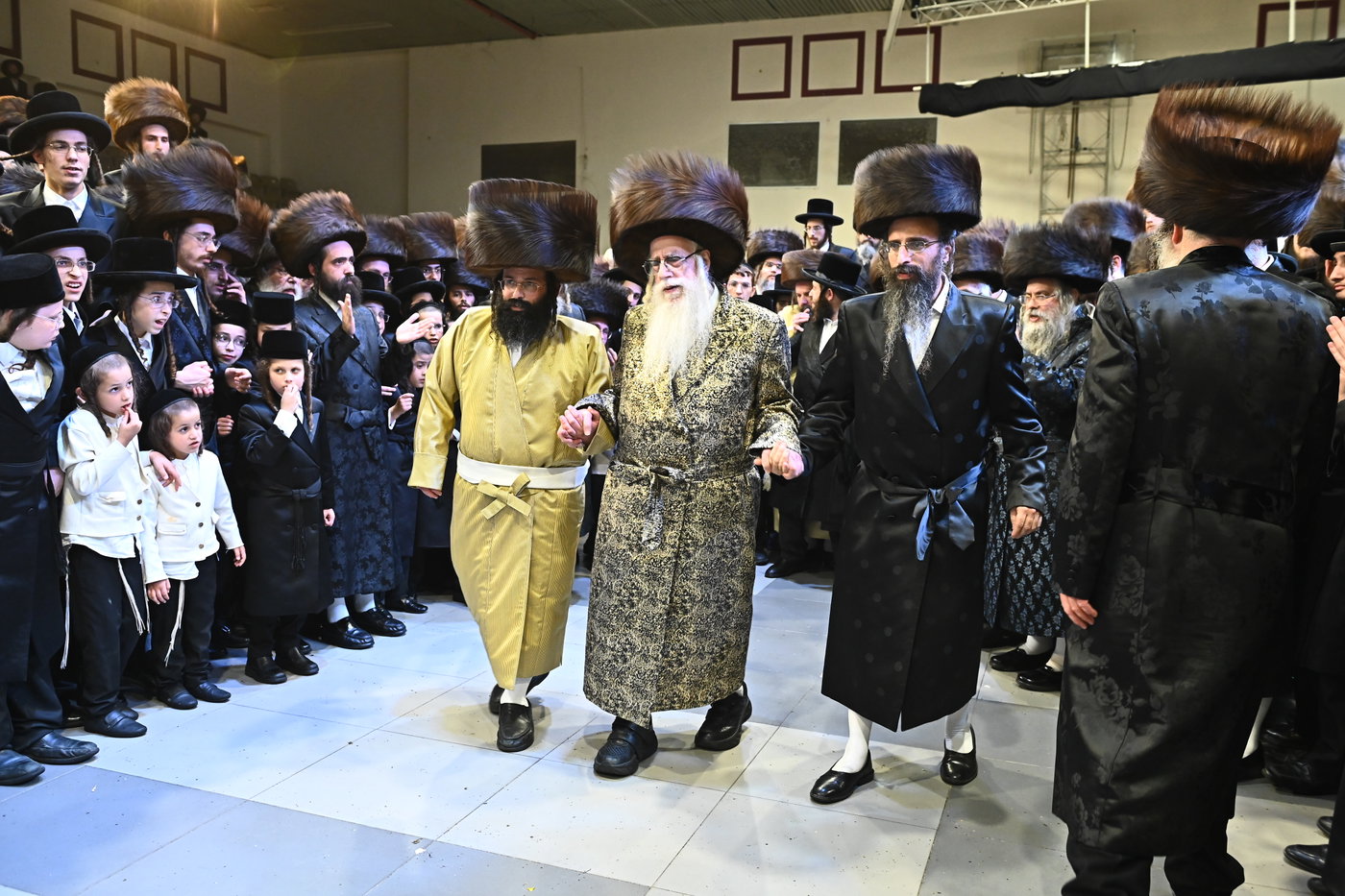 שמחת בית תולדות אברהם יצחק - צאנז
