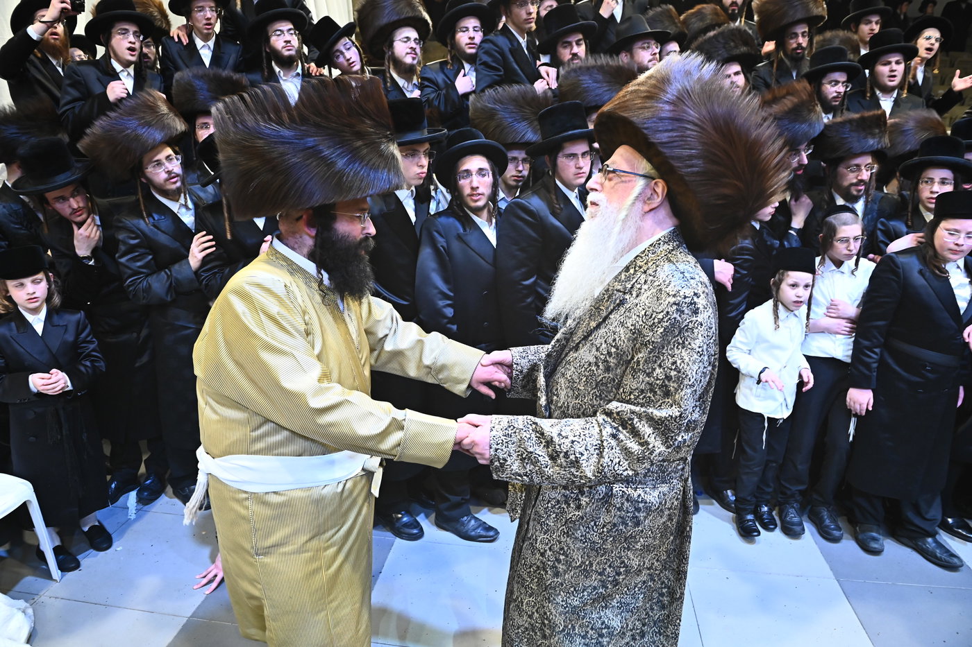 שמחת בית תולדות אברהם יצחק - צאנז