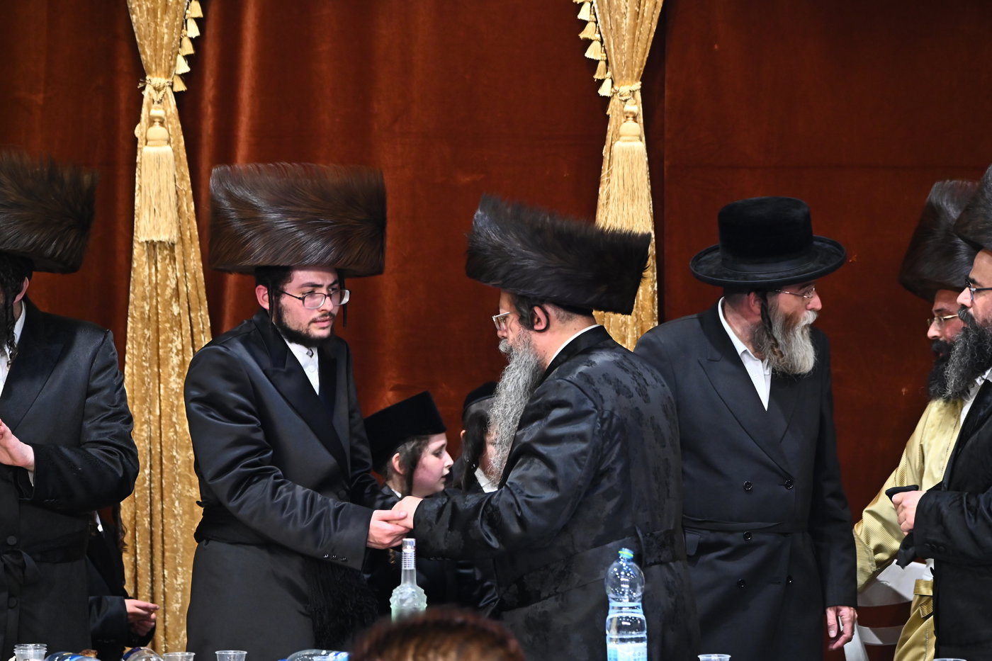 שמחת בית תולדות אברהם יצחק - צאנז