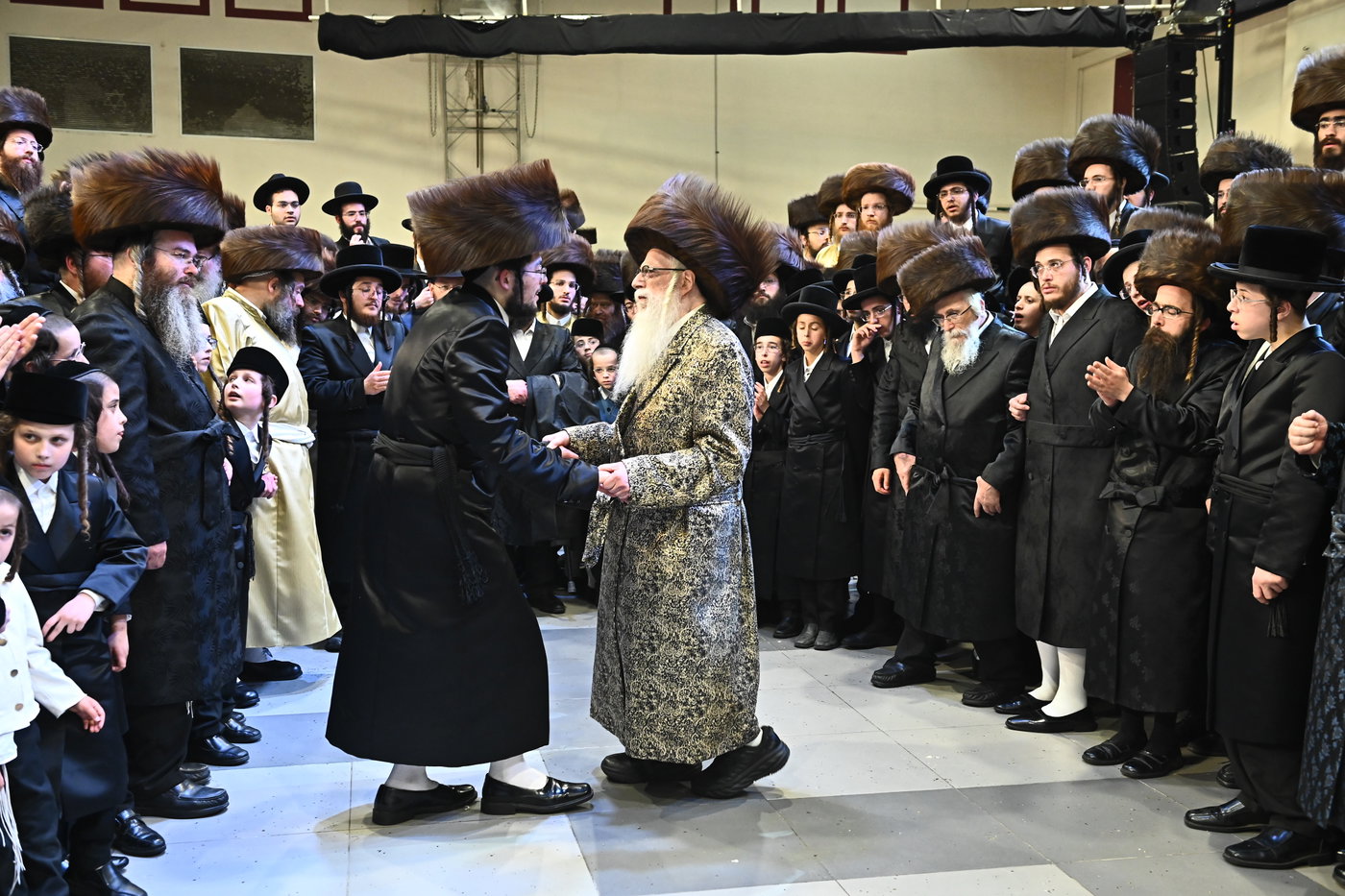 שמחת בית תולדות אברהם יצחק - צאנז