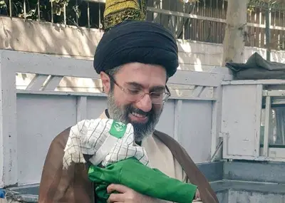 "כל תסכול וייאוש יחשב סיוע לאויב": מוג'תבא חמנאי במכתב מהחשכה