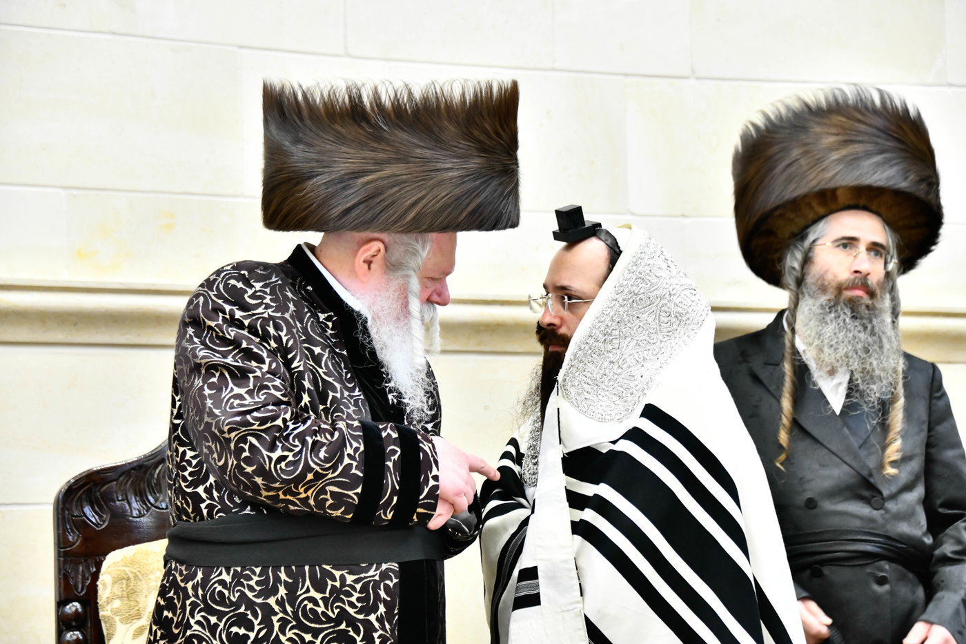 שמחת הברית בחצרות קרעטשניף - פרמשילאן - סטרופקוב