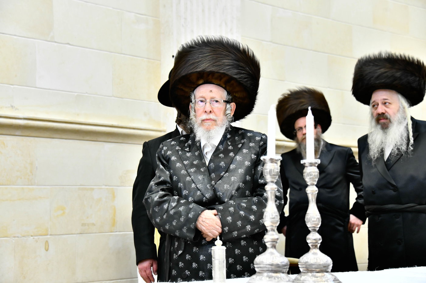 שמחת הברית בחצרות קרעטשניף - פרמשילאן - סטרופקוב