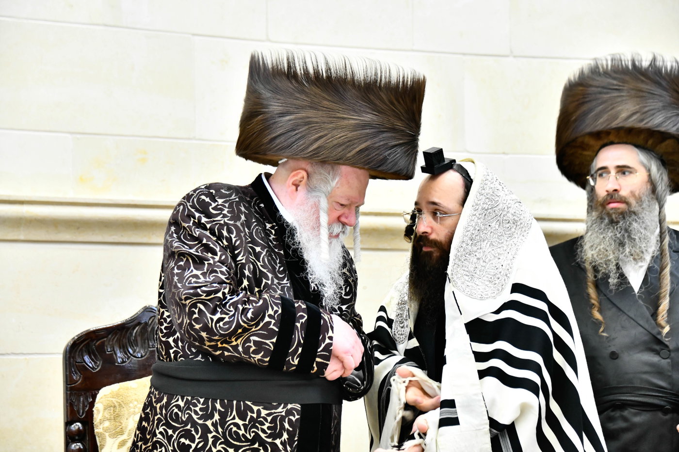 שמחת הברית בחצרות קרעטשניף - פרמשילאן - סטרופקוב