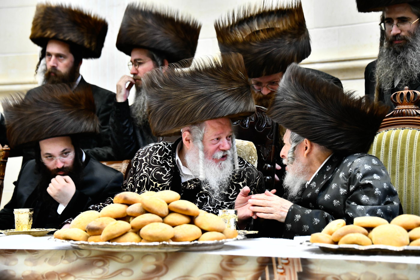שמחת הברית בחצרות קרעטשניף - פרמשילאן - סטרופקוב