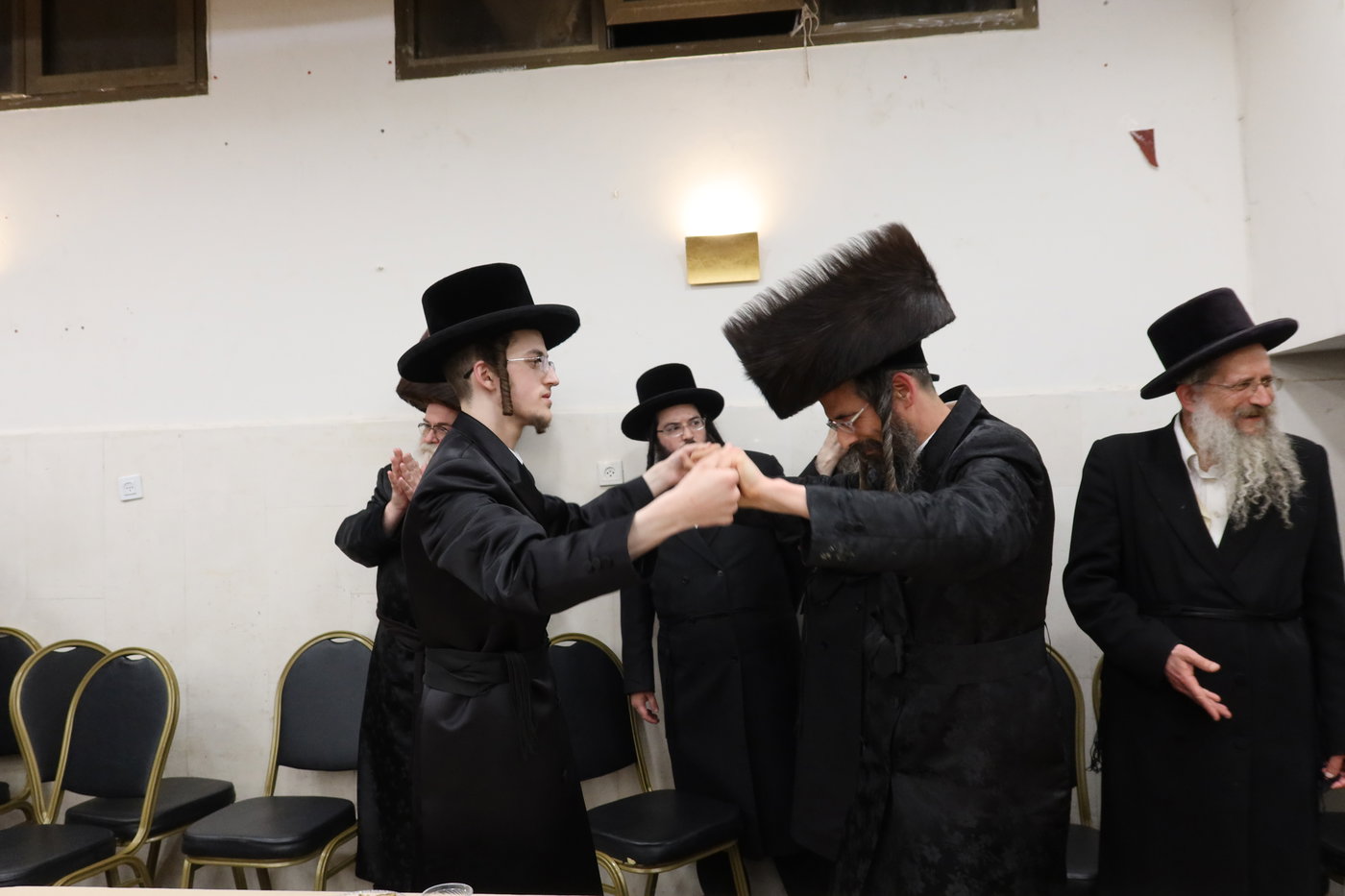 שמחת בית סקולען ב"ב - זוועהיל - ביאלא רמ"א - דז'יקוב