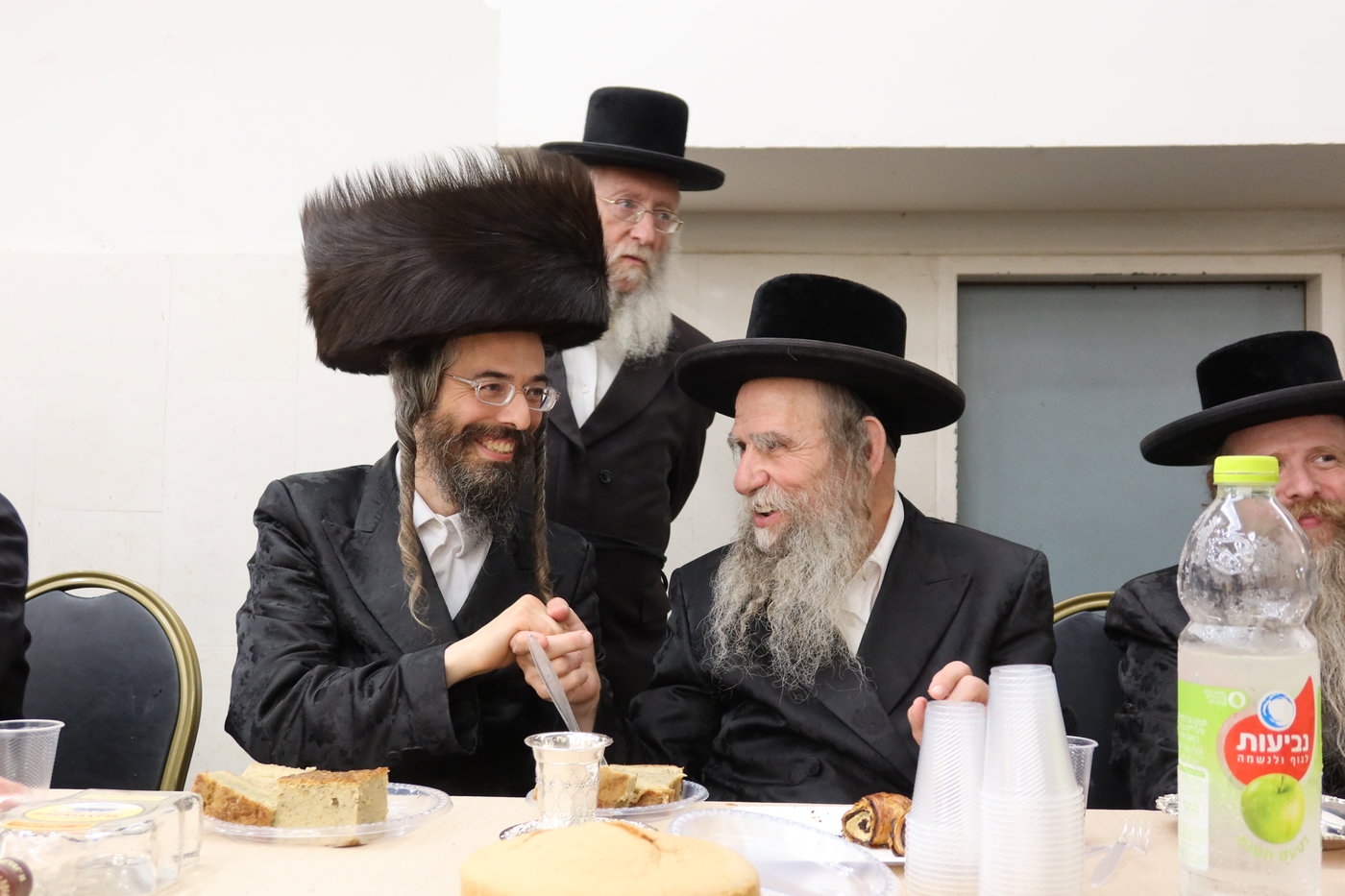 שמחת בית סקולען ב"ב - זוועהיל - ביאלא רמ"א - דז'יקוב