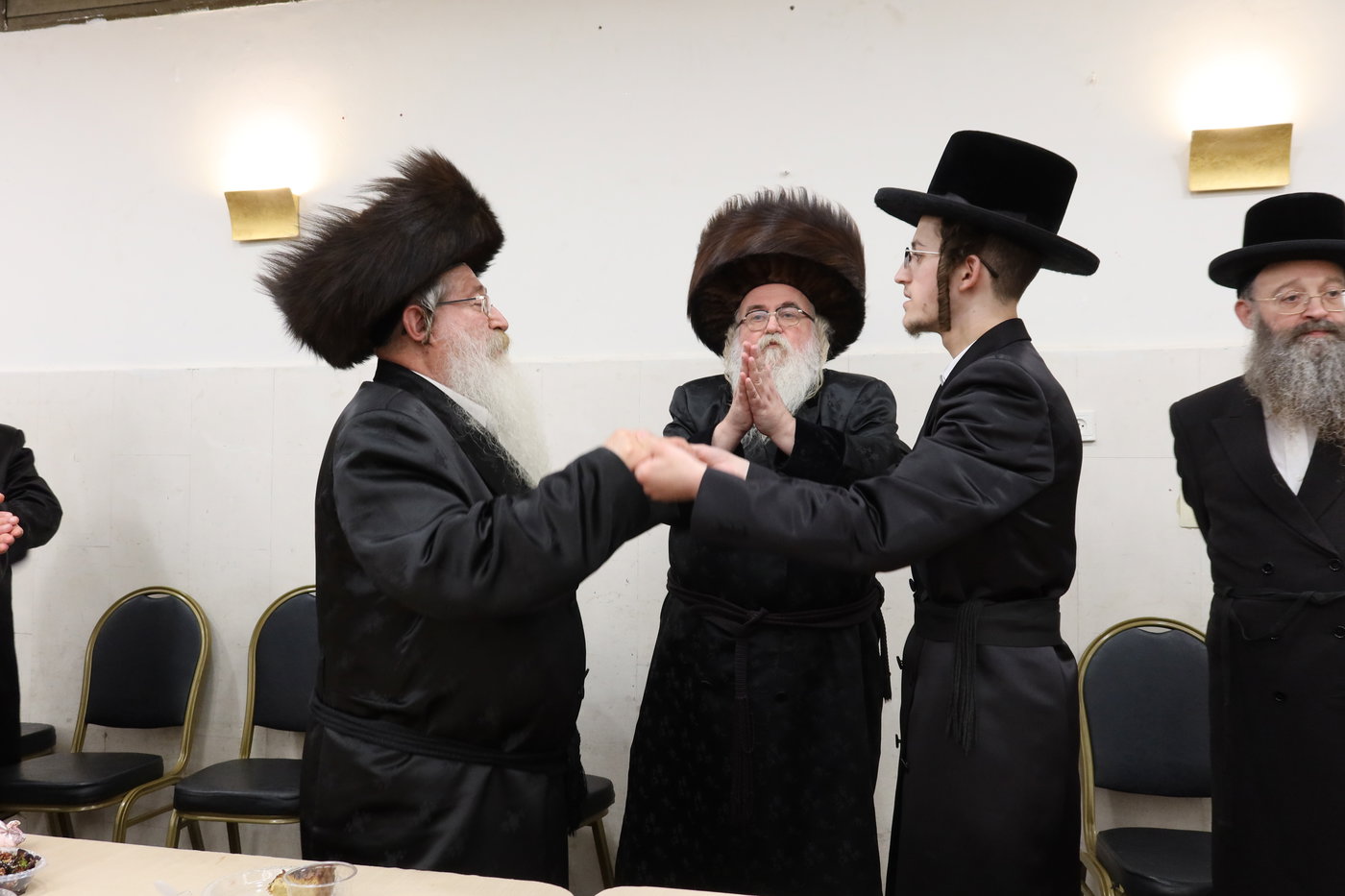 שמחת בית סקולען ב"ב - זוועהיל - ביאלא רמ"א - דז'יקוב