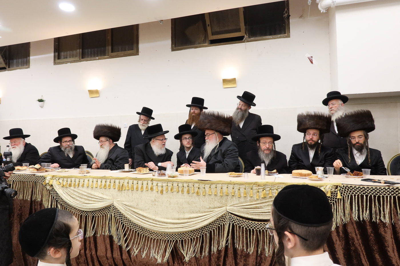 שמחת בית סקולען ב"ב - זוועהיל - ביאלא רמ"א - דז'יקוב