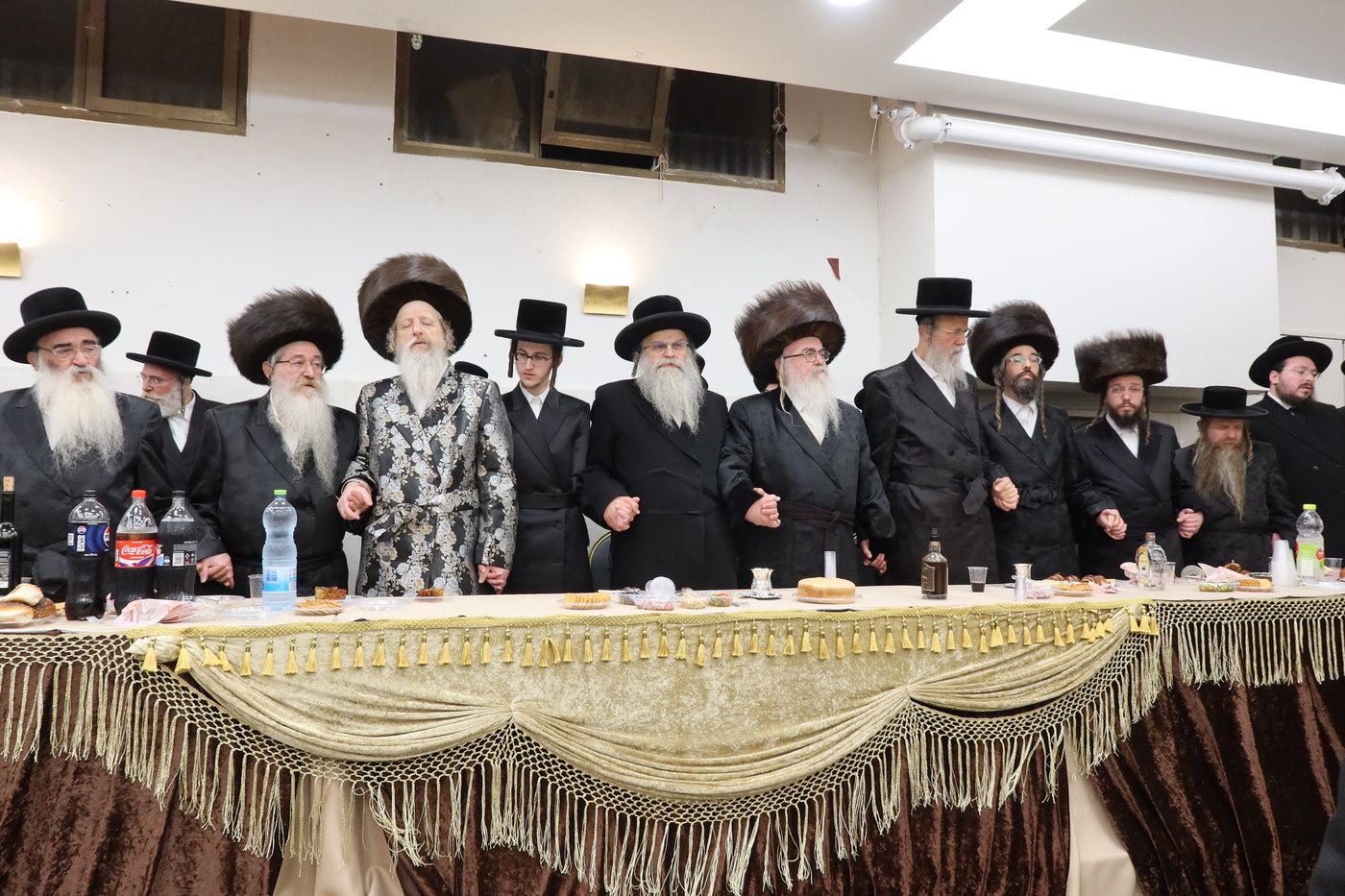 שמחת בית סקולען ב"ב - זוועהיל - ביאלא רמ"א - דז'יקוב