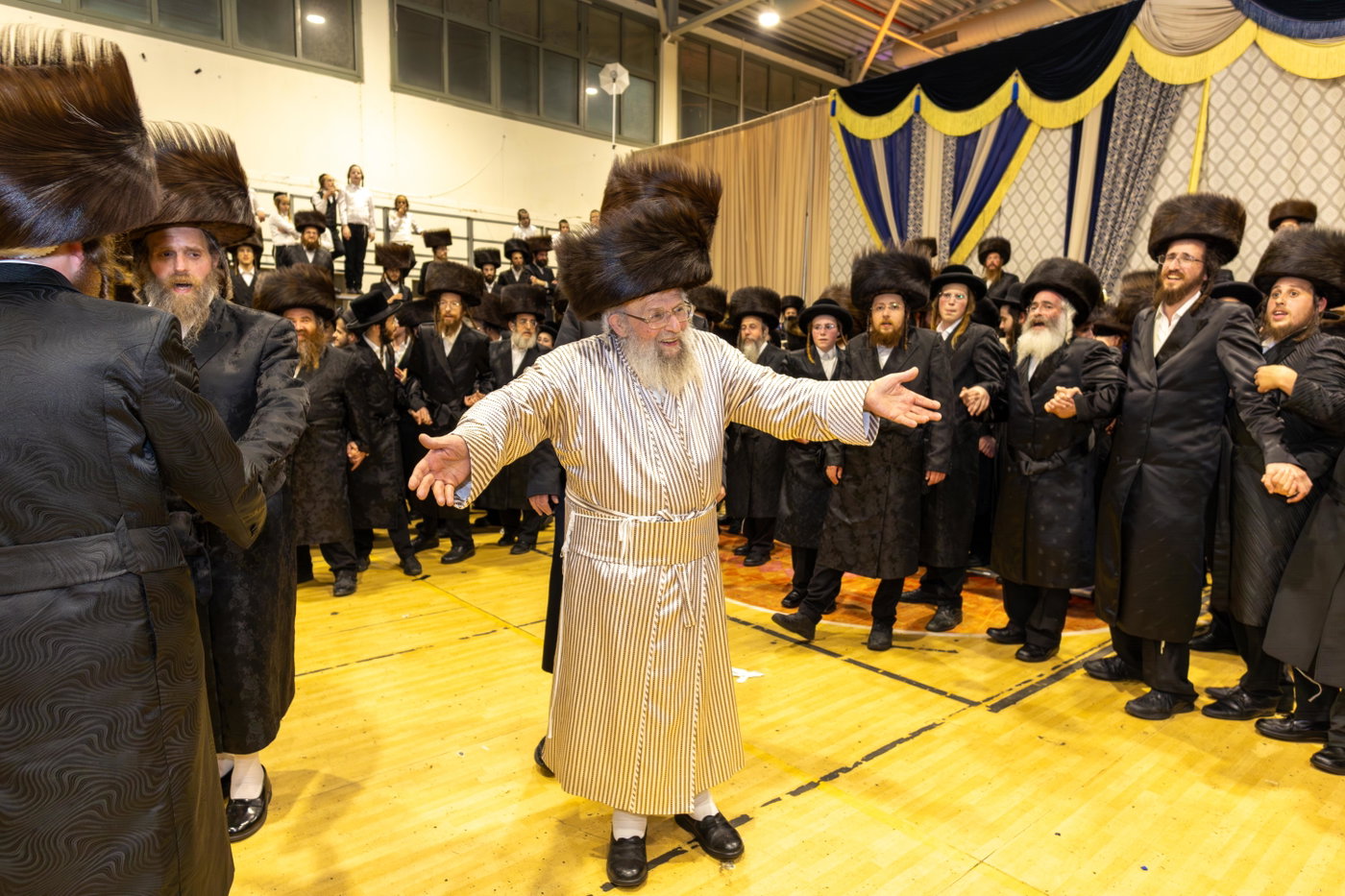 שמחת בית פינסק קרלין