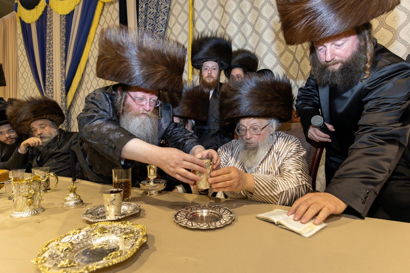שמחת בית פינסק קרלין