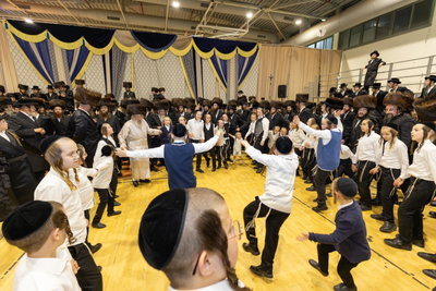 שמחת בית פינסק קרלין