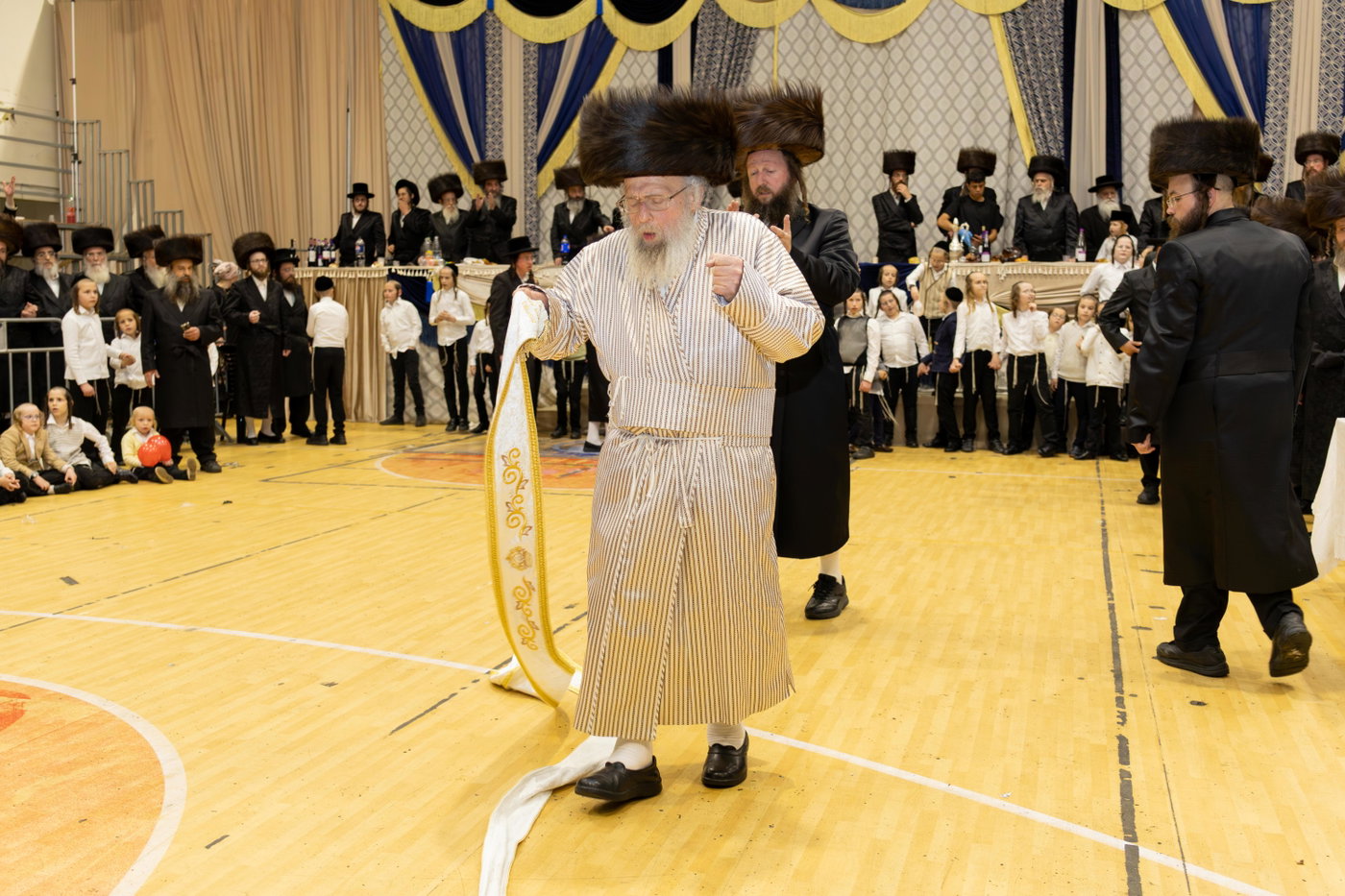שמחת בית פינסק קרלין