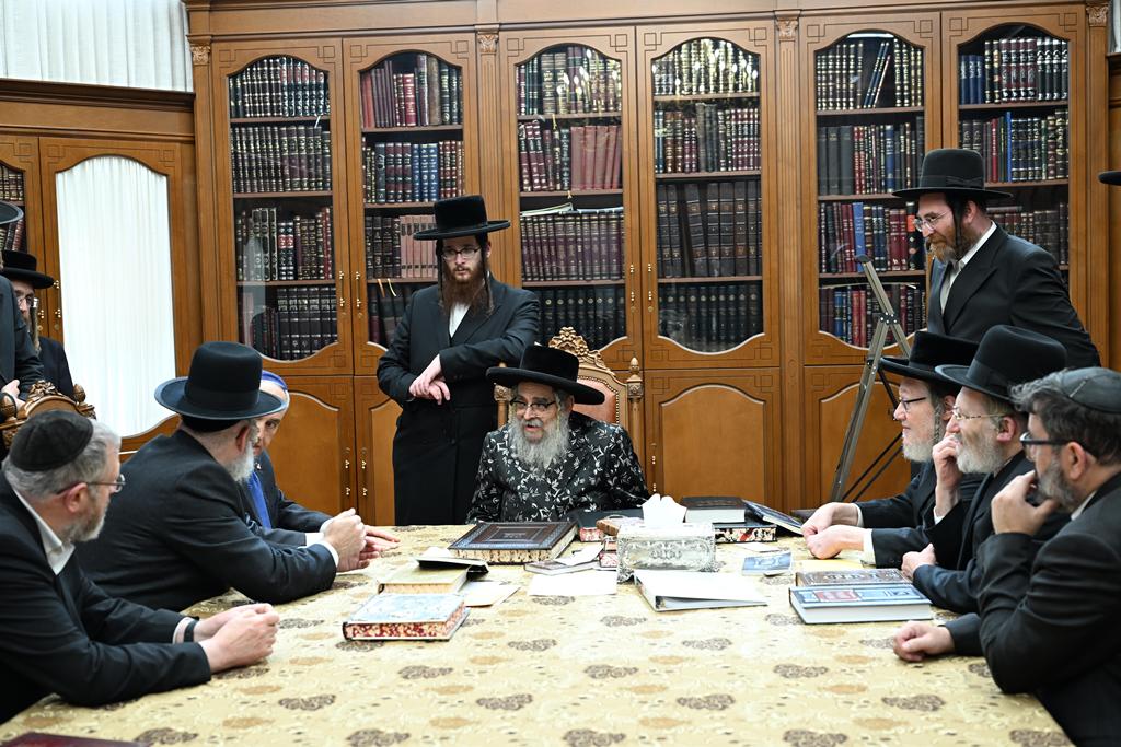 מבקר המדינה בניו יורק בביקור אצל האדמו"ר מסאטמר