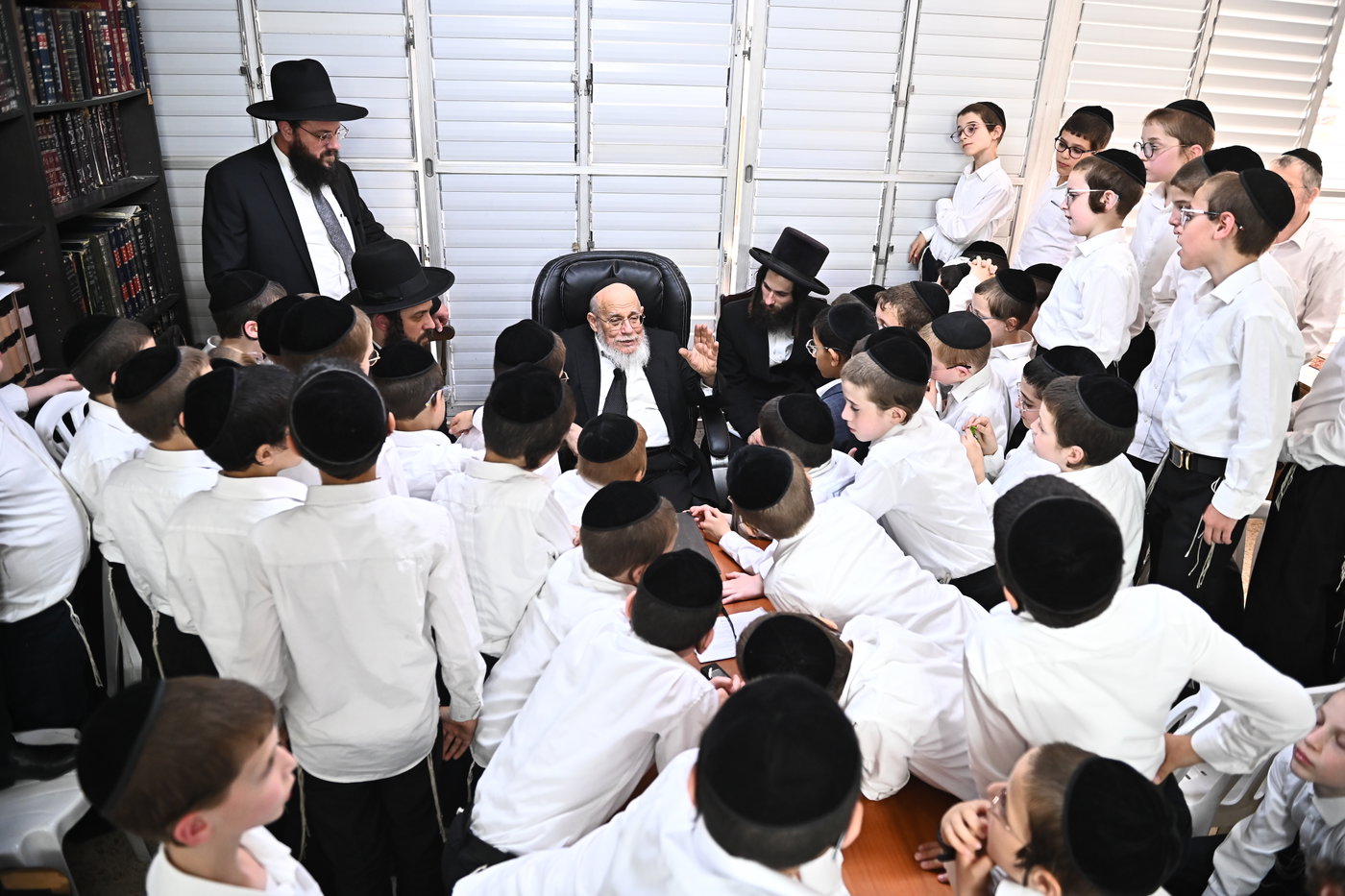 ילדי ת"ת החדש אצל הגאון רבי דוד לוי