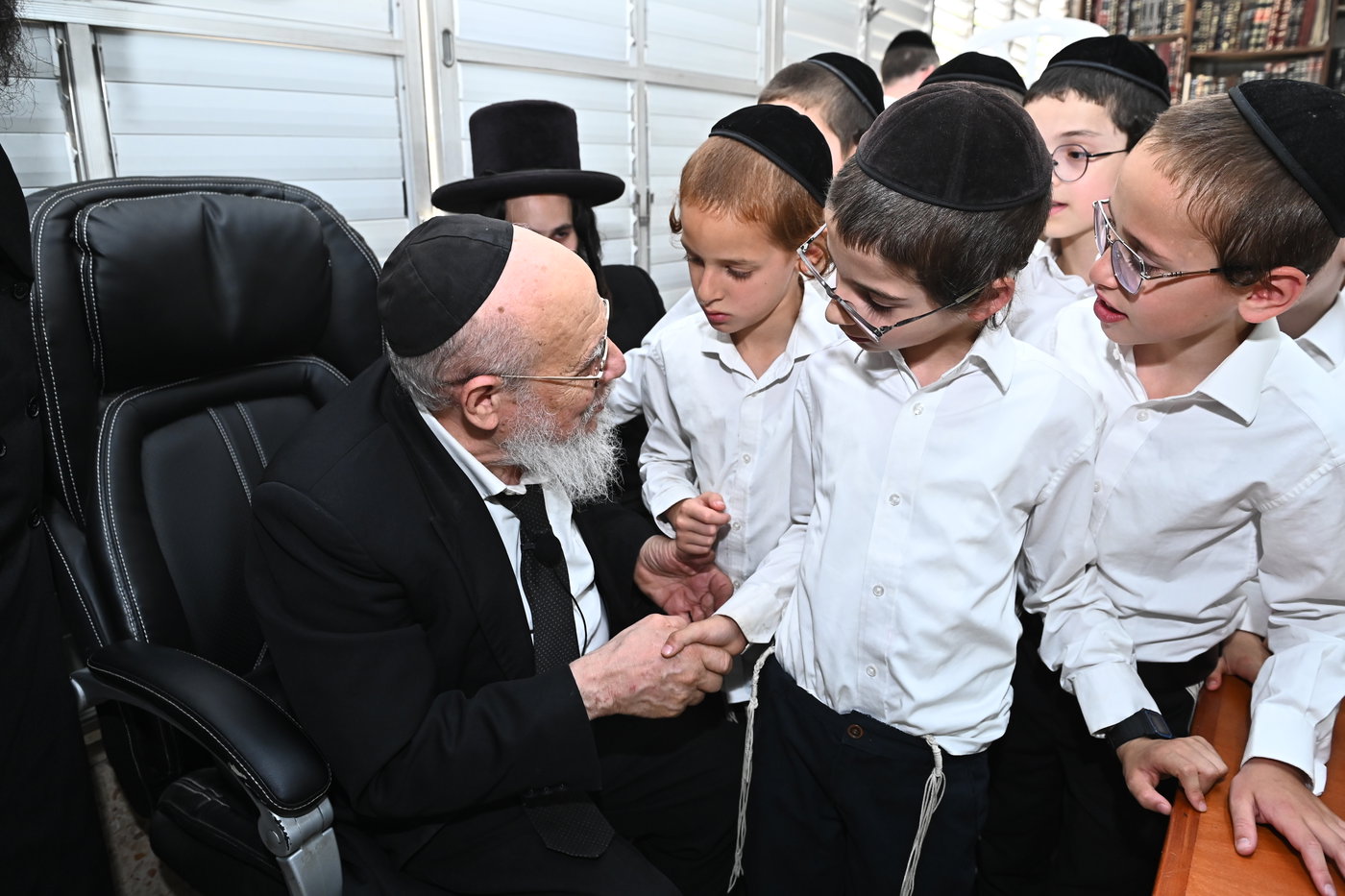 ילדי ת"ת החדש אצל הגאון רבי דוד לוי