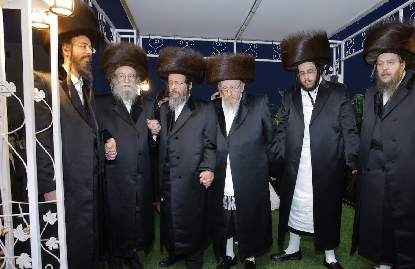 שמחת נישואי בת גאב"ד זוועהיל