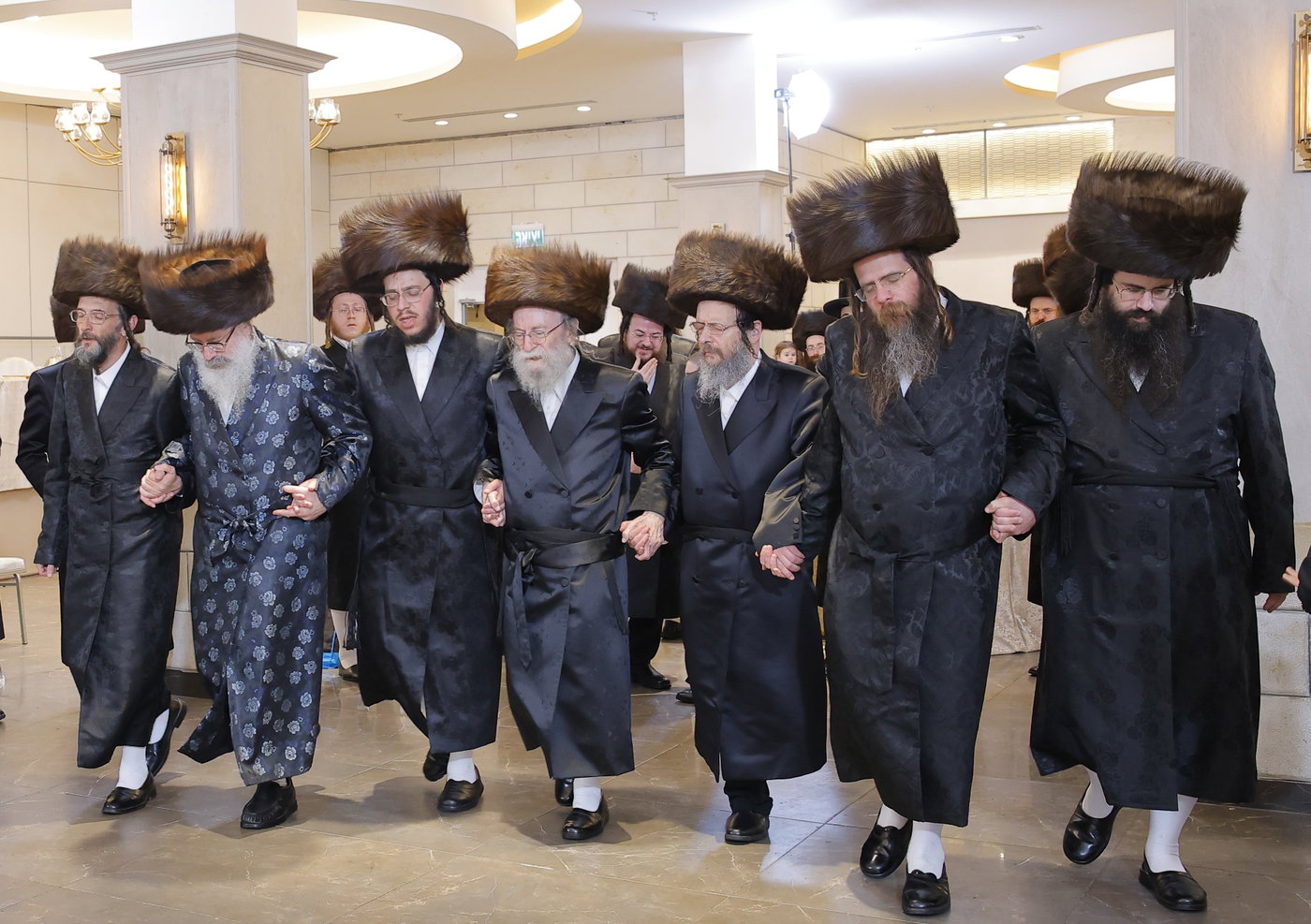שמחת נישואי בת גאב"ד זוועהיל