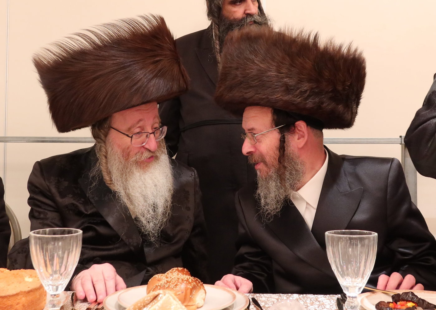 שמחת נישואי בת גאב"ד זוועהיל