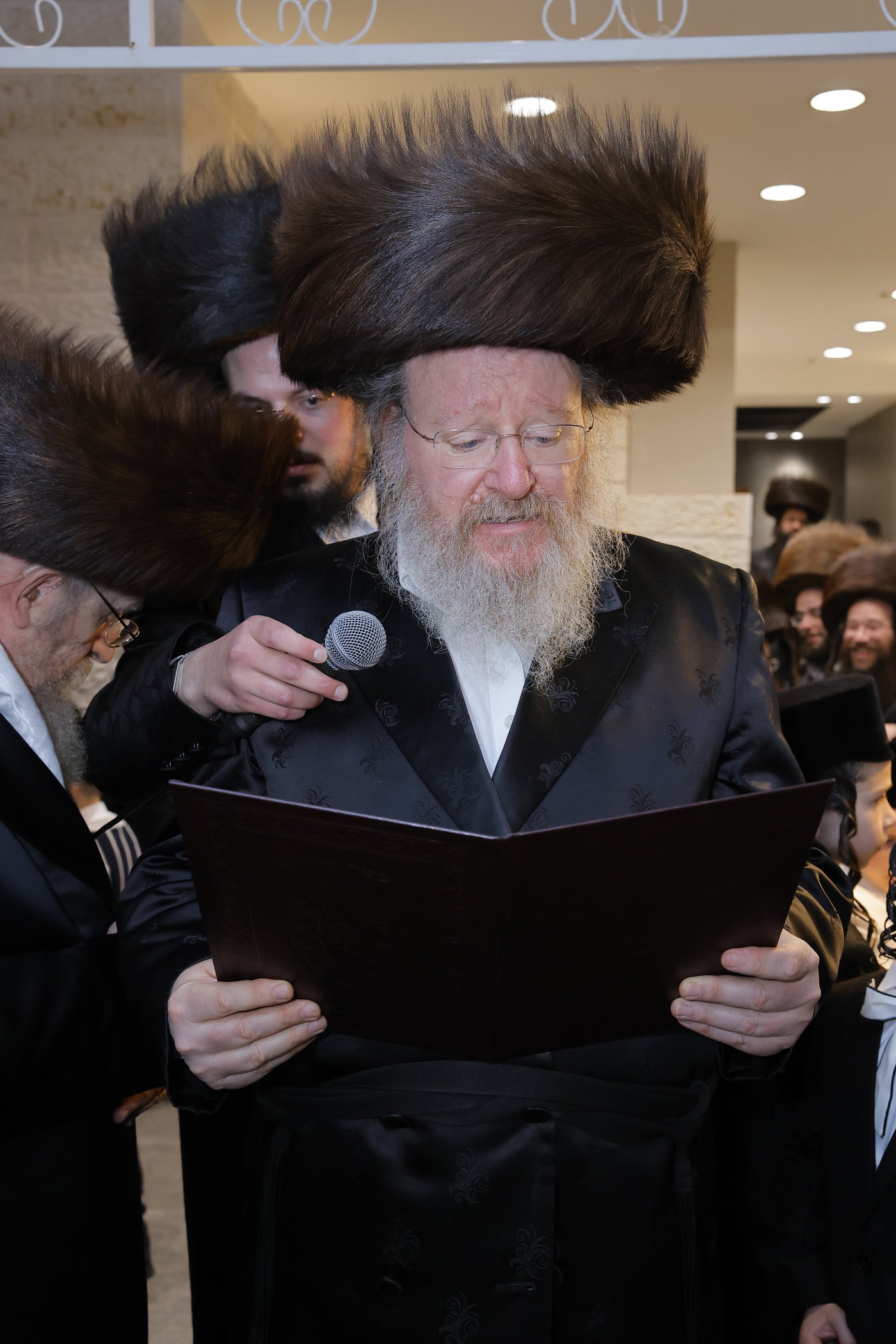 שמחת נישואי בת גאב"ד זוועהיל