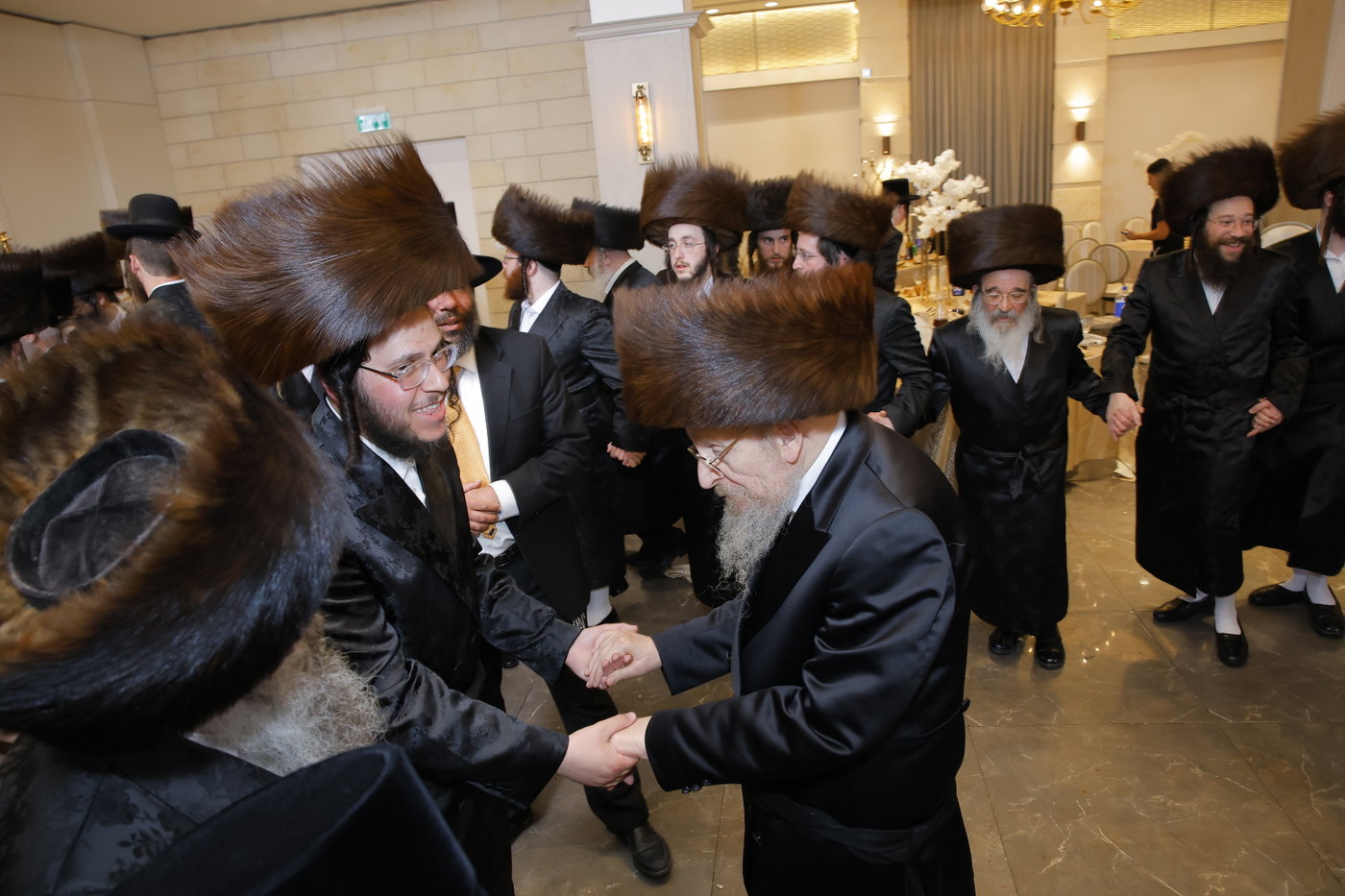 שמחת נישואי בת גאב"ד זוועהיל