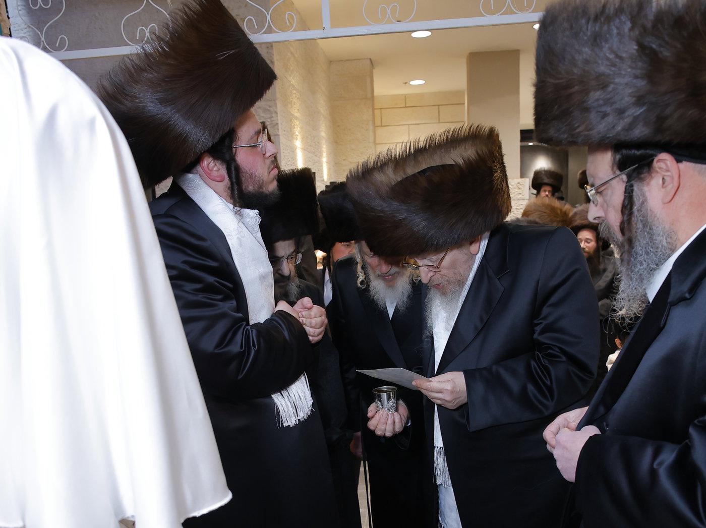 שמת נישואי בת גאב"ד זוועהיל