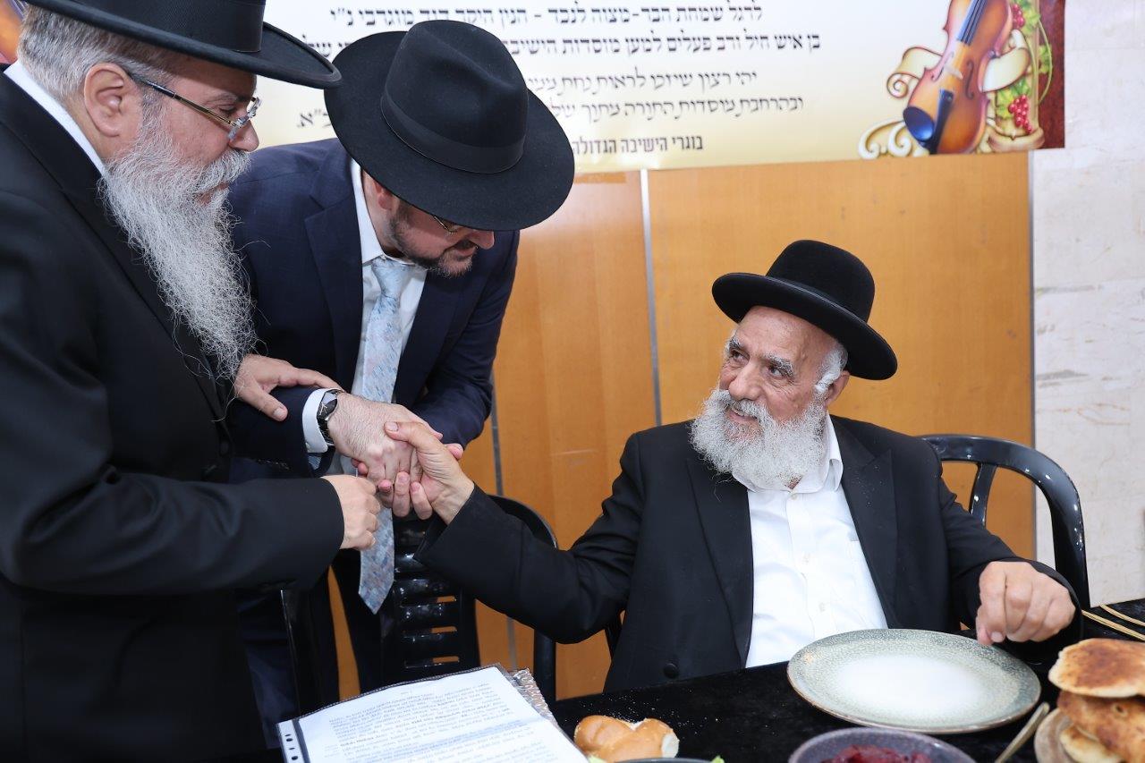שמחת בר מצווה לנין הגר"ש מחפוד