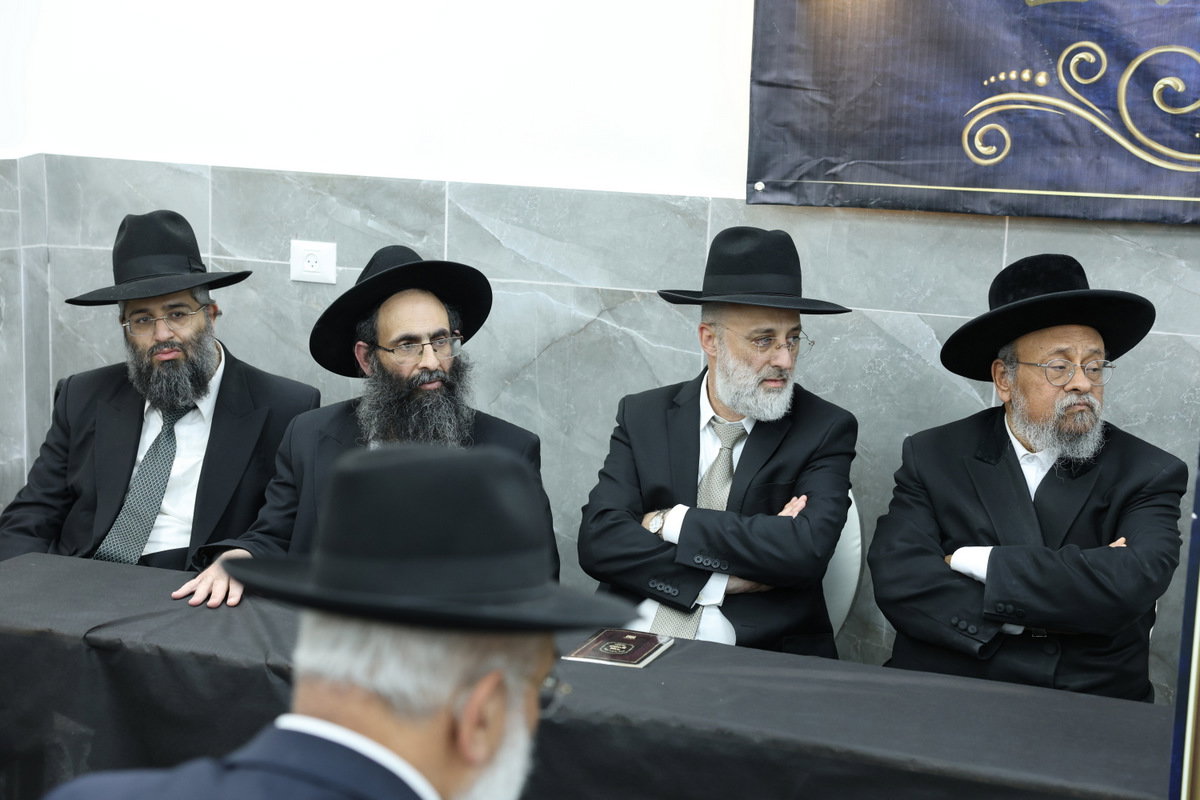 יסוד ישיבת עטרת מרדכי 