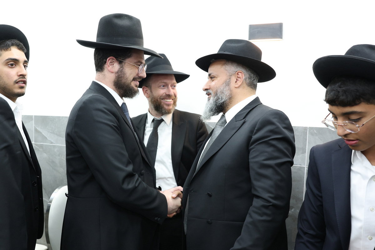 יסוד ישיבת עטרת מרדכי 